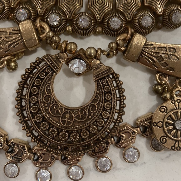 Necklace - Picture 3 of 4